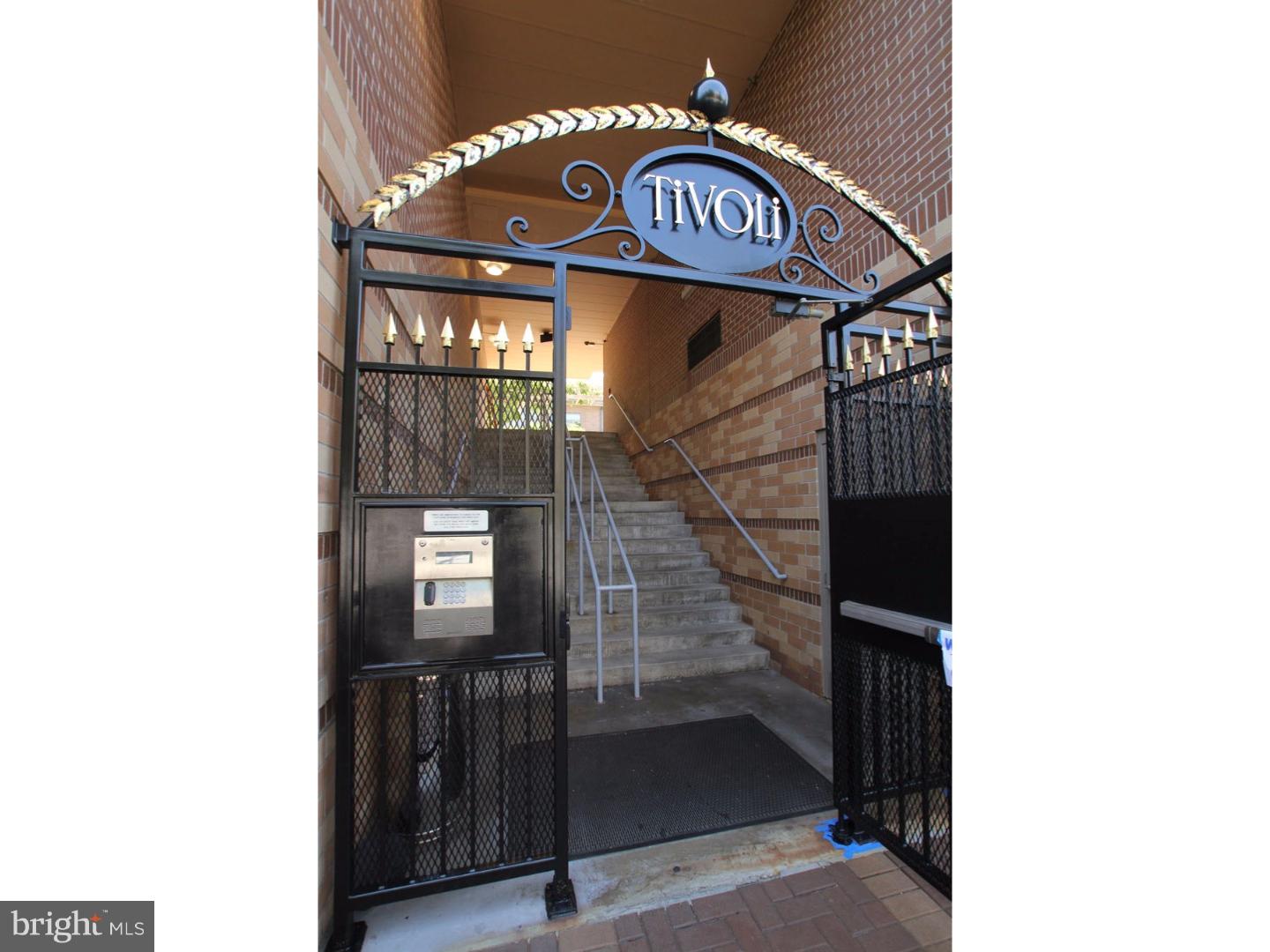1900 Hamilton Street, Unit D19 Philadelphia, PA 19130 - Photo 25 of 25 a view of a hallway