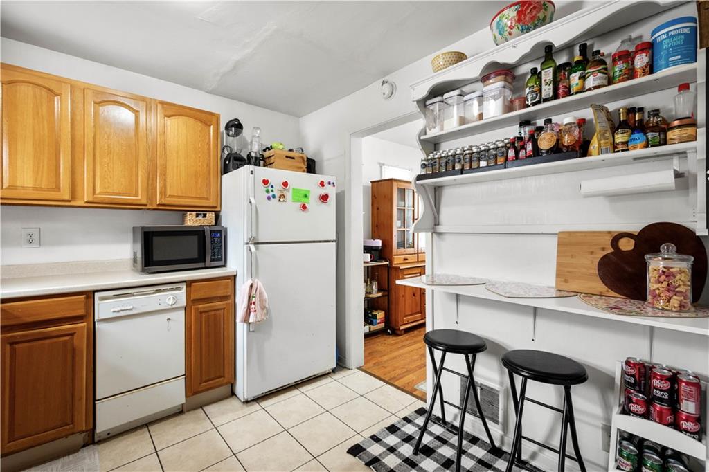 23 Anderson Road Glenshaw, PA 15116 - Photo 10 of 25