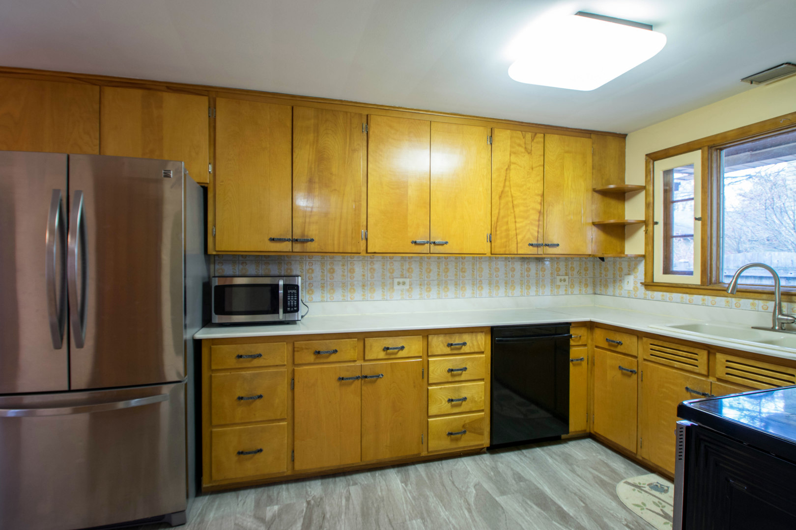 649 North Spring Street Elgin, IL 60120 - Photo 26 of 54
