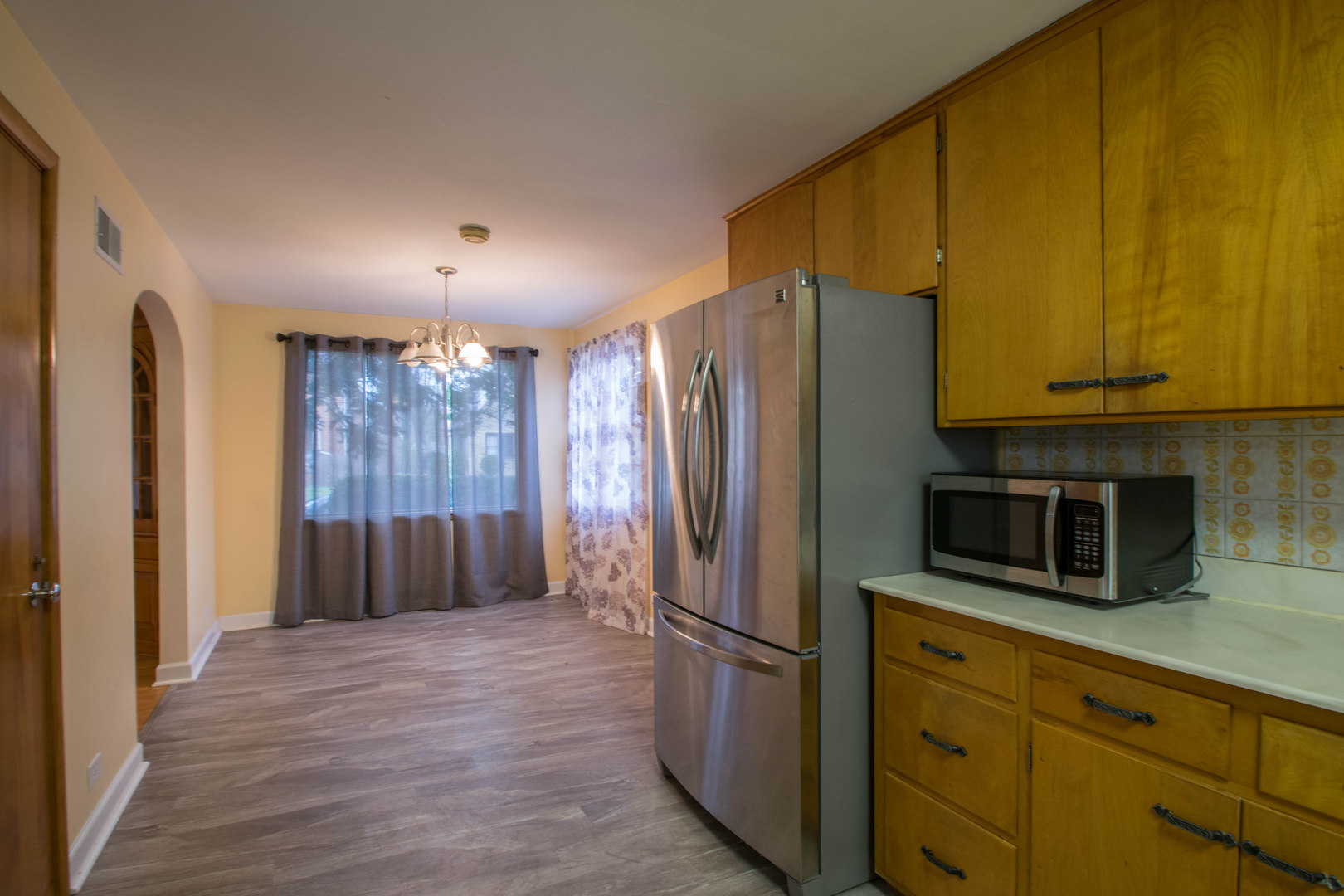 649 North Spring Street Elgin, IL 60120 - Photo 27 of 54