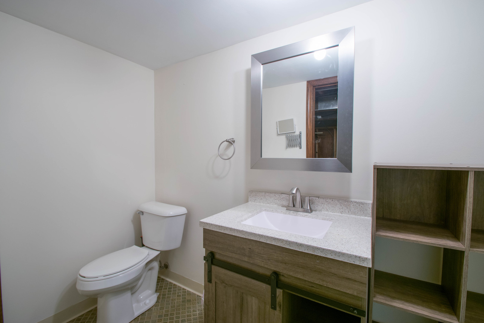649 North Spring Street Elgin, IL 60120 - Photo 44 of 54