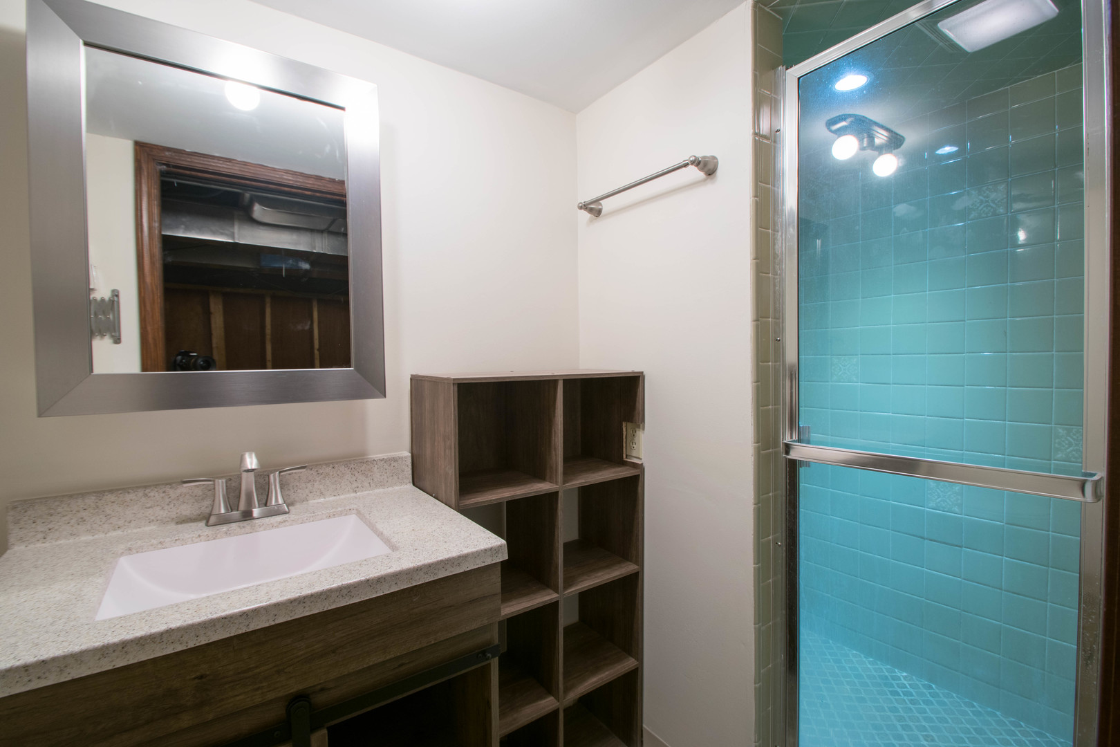649 North Spring Street Elgin, IL 60120 - Photo 45 of 54