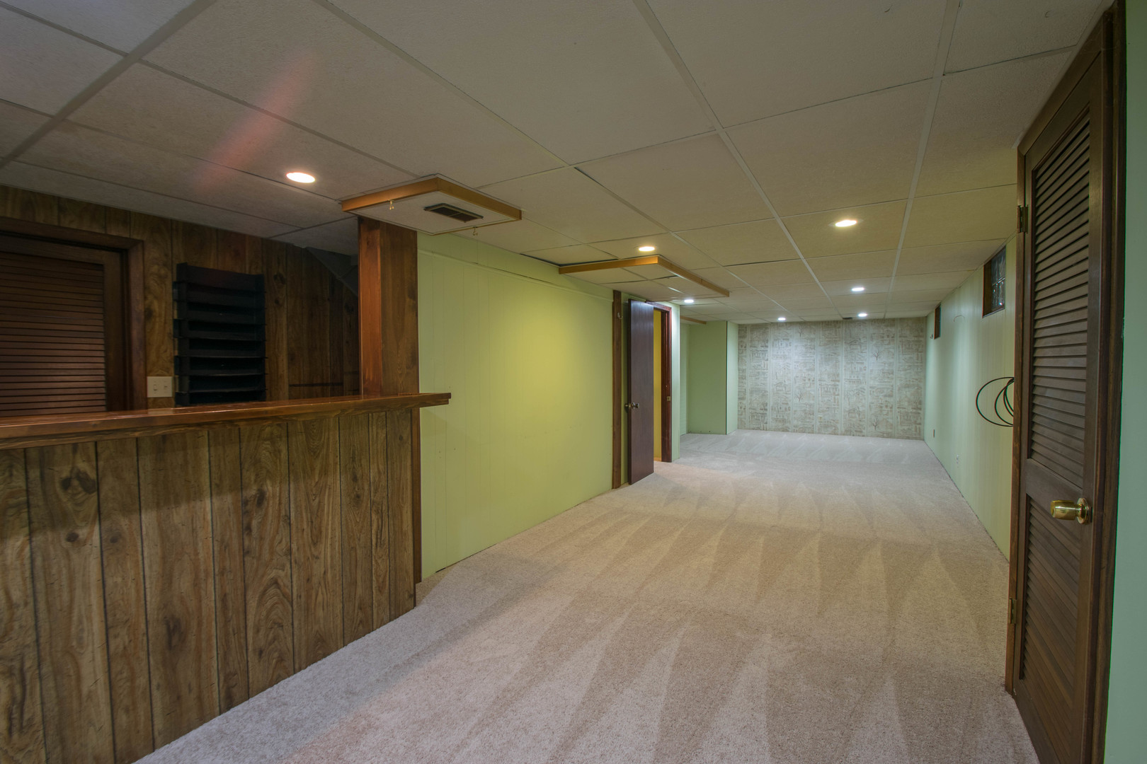 649 North Spring Street Elgin, IL 60120 - Photo 48 of 54