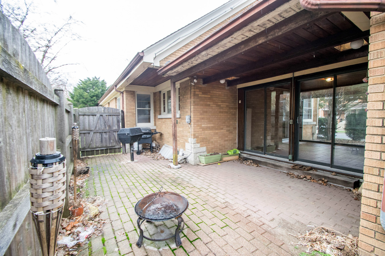 649 North Spring Street Elgin, IL 60120 - Photo 52 of 54