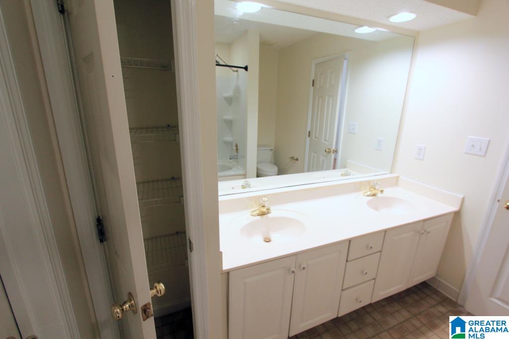 3705 Stone Ridge Terrace Birmingham, AL 35216 - Photo 22 of 32