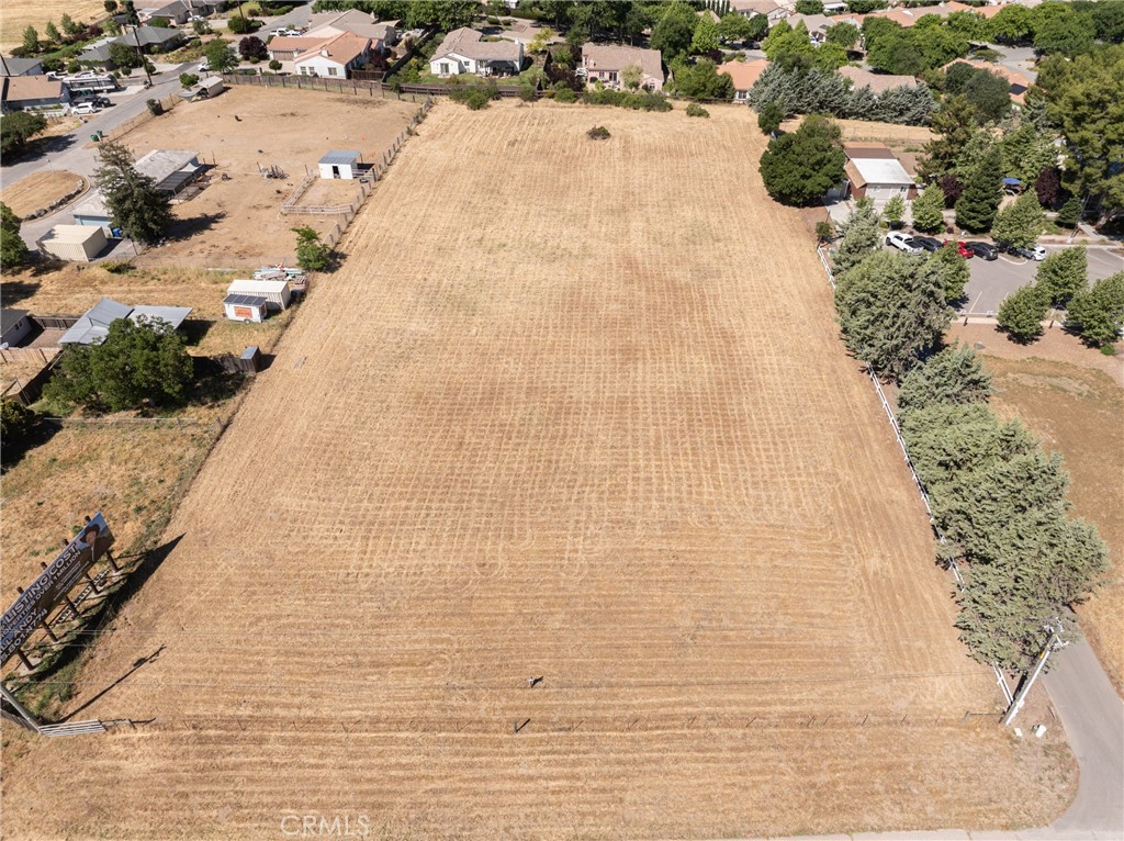 2400 Ramona Road Atascadero, CA 93422 - Photo 11 of 27 a view of swimming pool