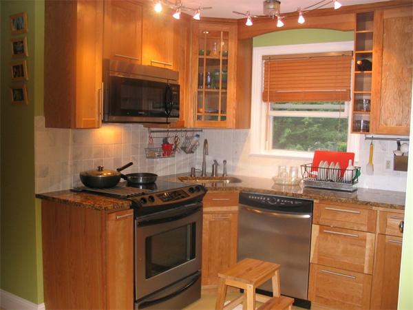 13 Spring Street Lexington, MA 02421 - Photo 2 of 4