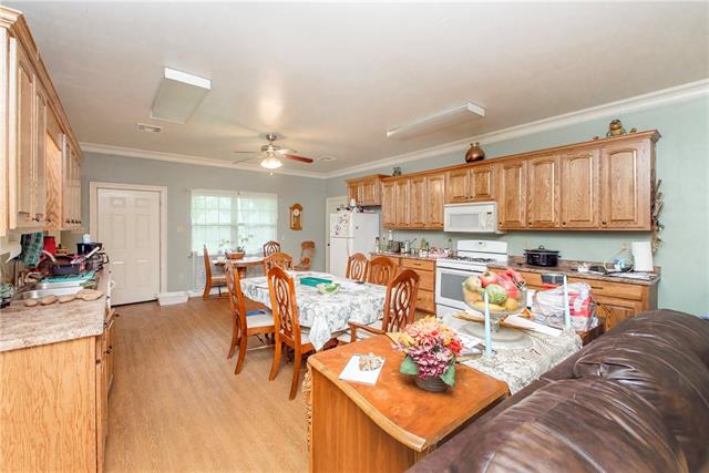 37523 Mike Fisher Road Franklinton, LA 70438 - Photo 5 of 44