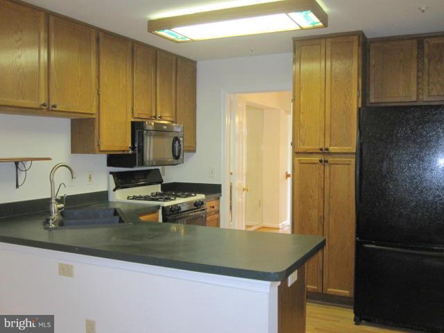 2216 Bear Den Road Frederick, MD 21701 - Photo 3 of 30 Kitchen