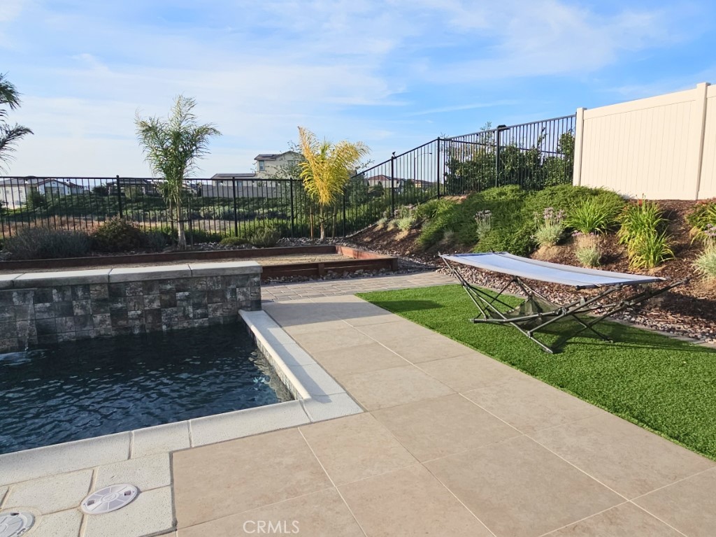 13952 Lily Lane Riverside, CA 92503 - Photo 32 of 42 a view of a garden