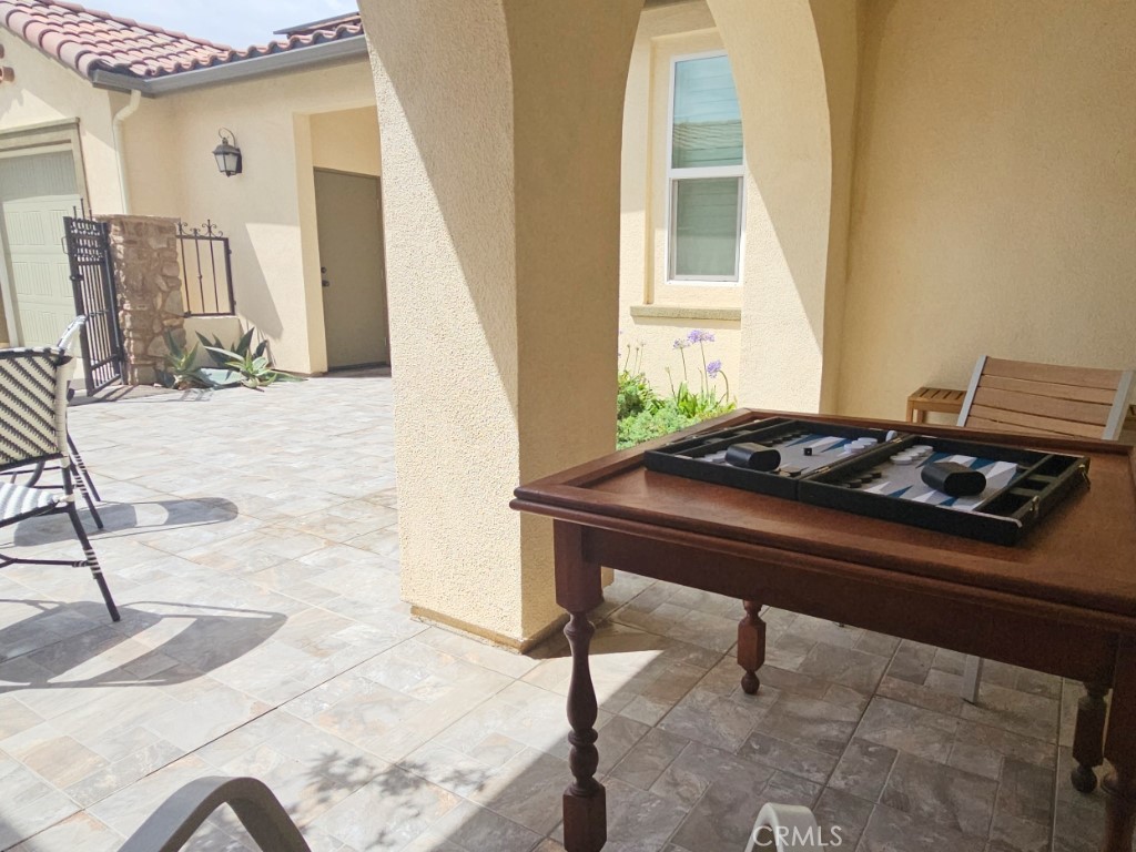 13952 Lily Lane Riverside, CA 92503 - Photo 38 of 42 a room with furniture and window
