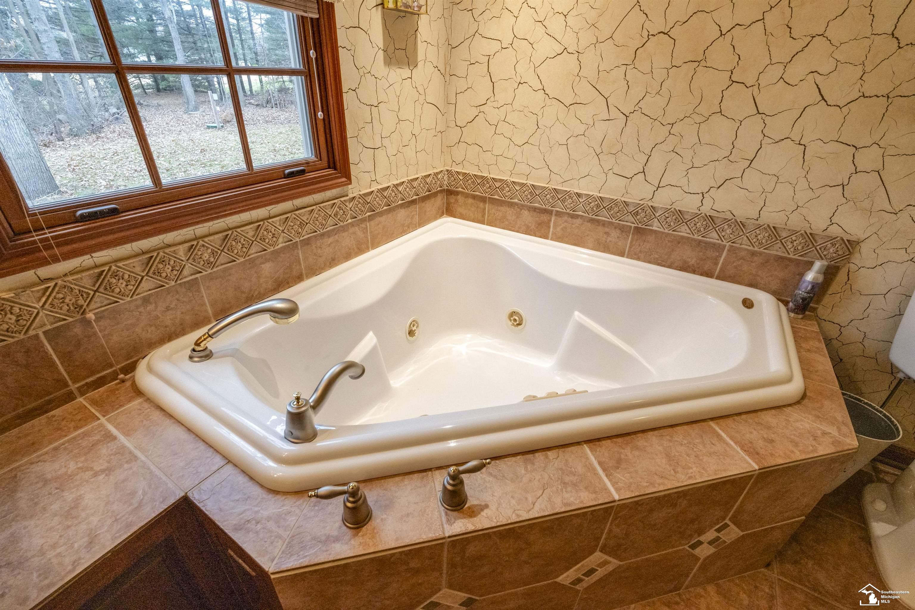 3483 Consear Road Lambertville, MI 48144 - Photo 11 of 33 50128622-11.JPG