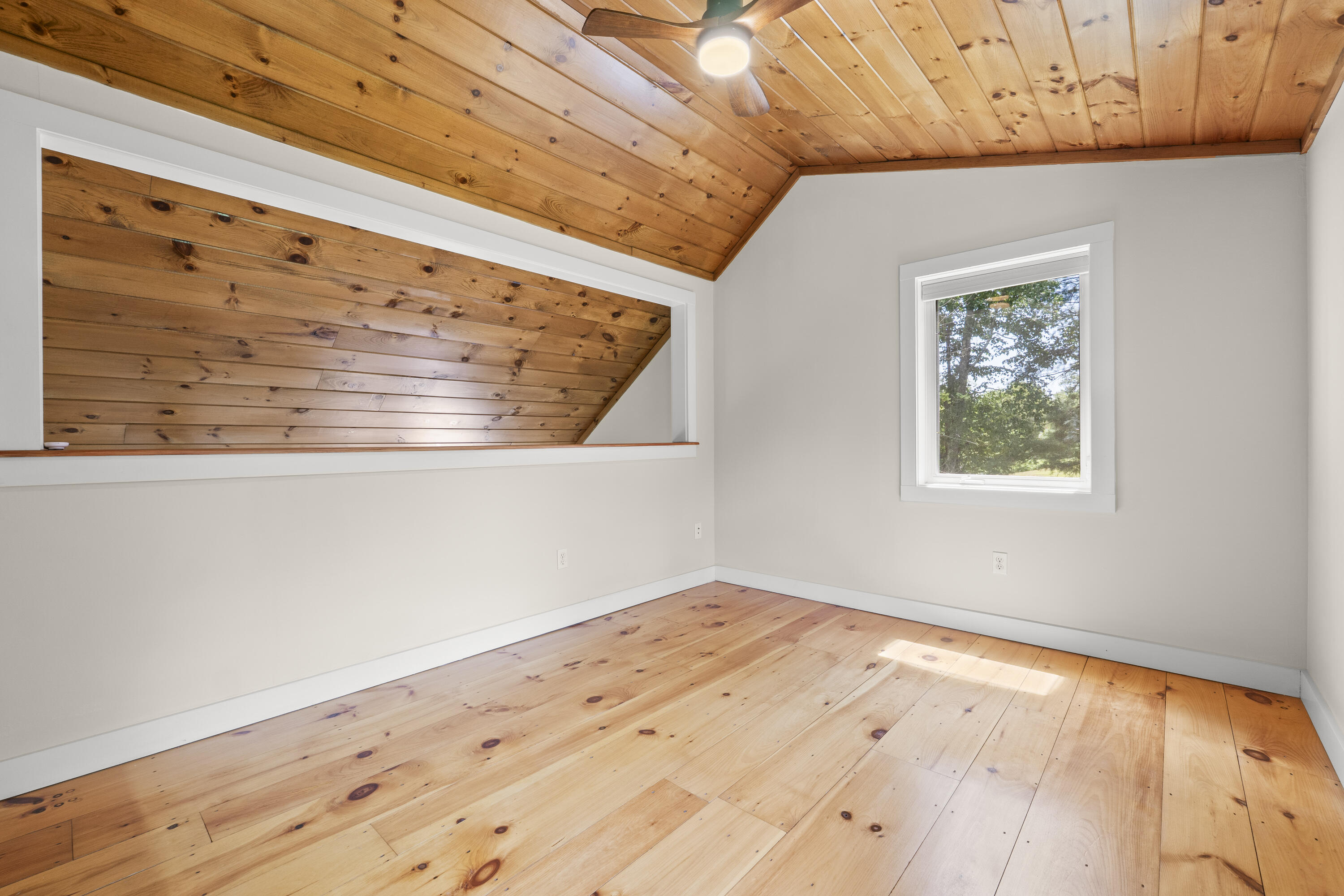82 Oldfields Road South Berwick, ME 03908 - Photo 24 of 49 82 Oldfields Rd_129