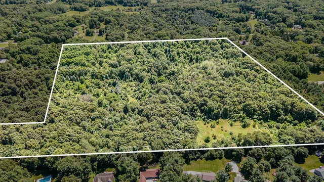 $750,000 | 19687 East Avenue North, Battle Creek, MI 49017