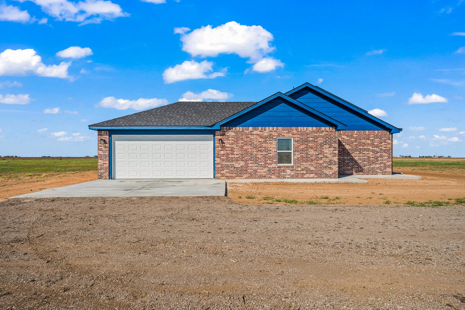17414 C R 3100 Slaton, TX 79364 - Photo 41 of 46 a front view of a house with a yard