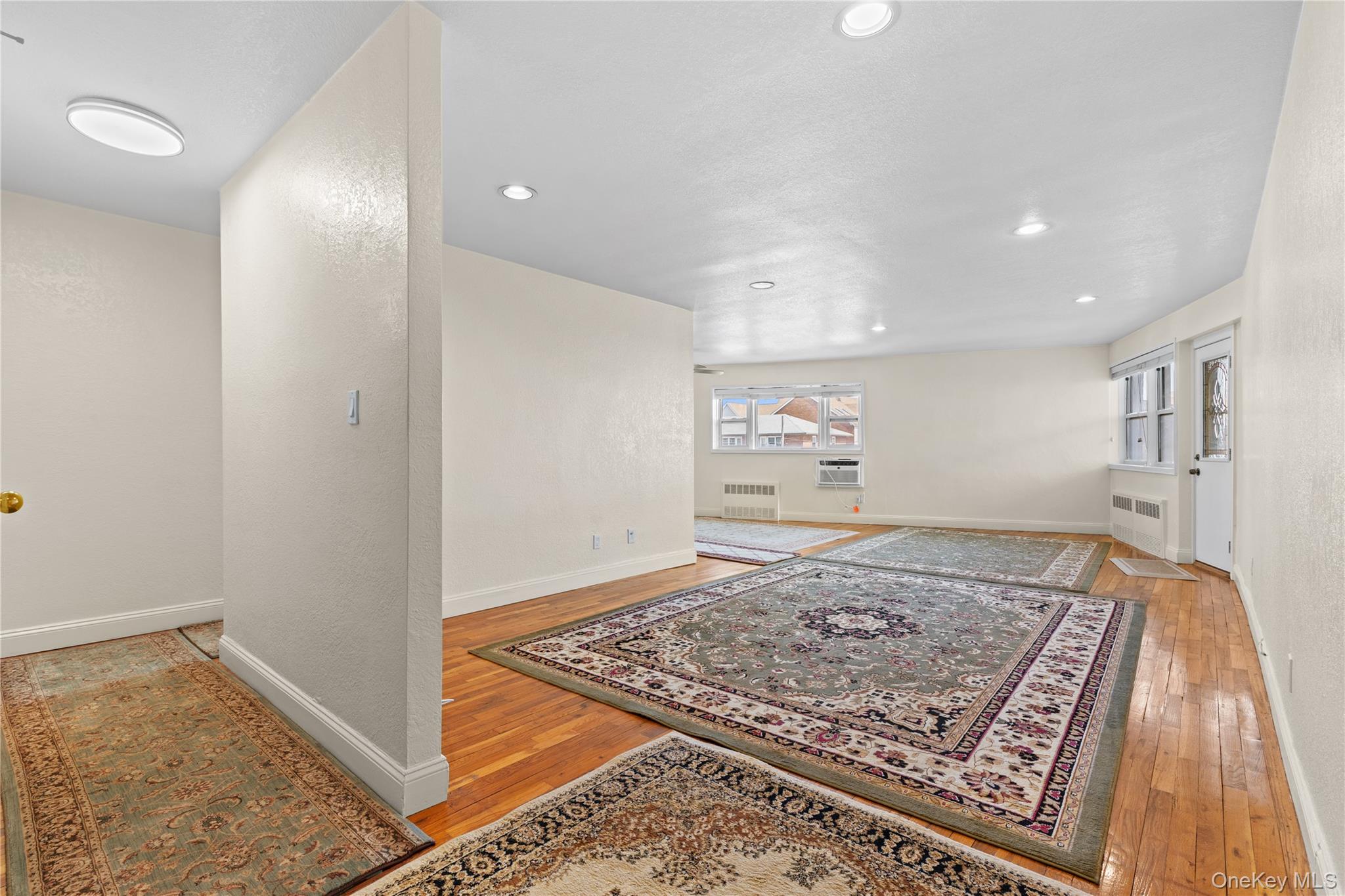 750 Shore Road, Unit 2G Long Beach, NY 11561 - Photo 11 of 46