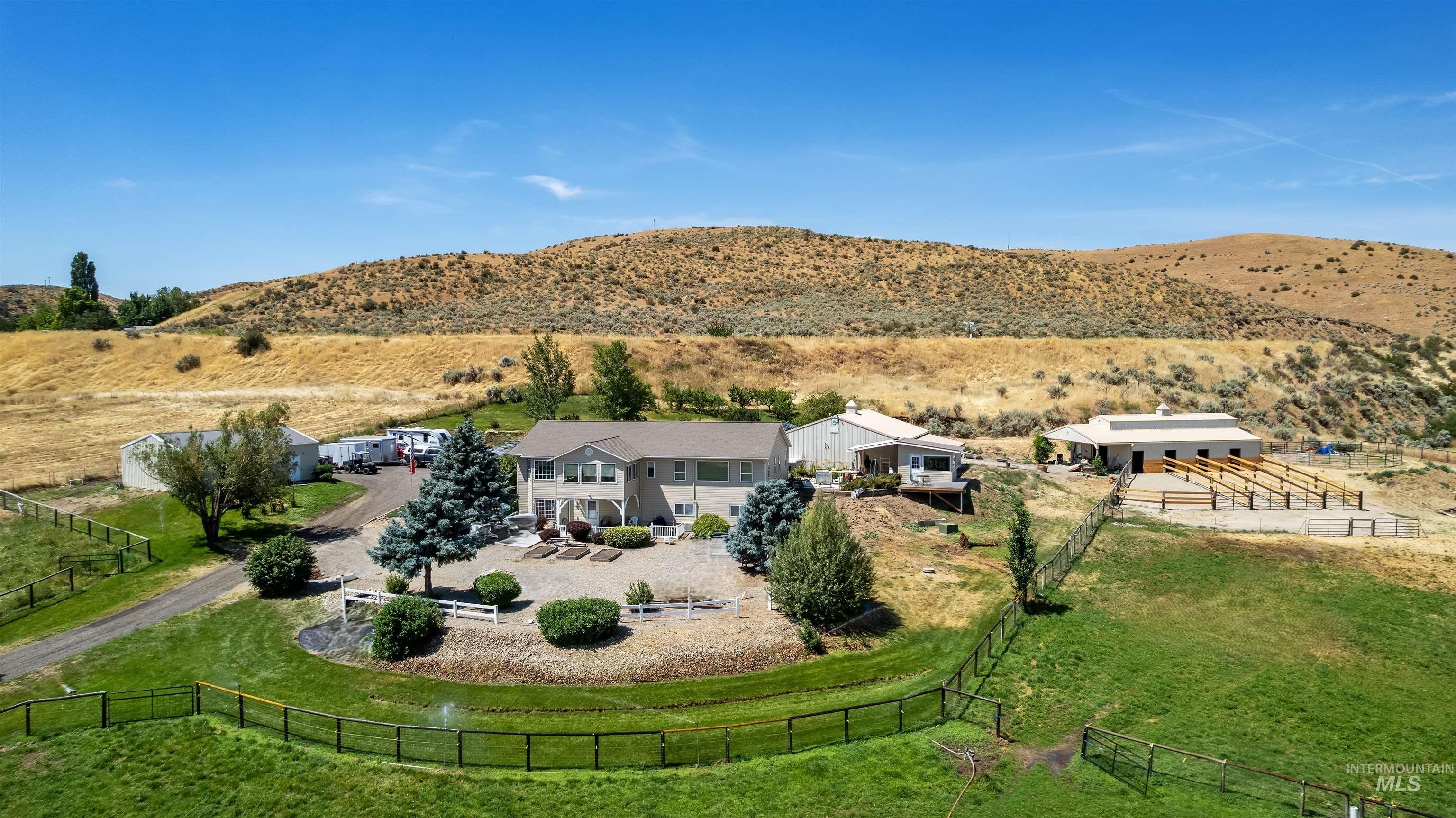 4255 Valley View Road Emmett, ID 83617 - Photo 3 of 50