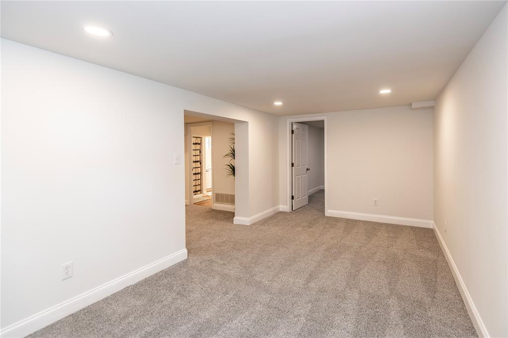 137 Jefferson Barracks Road St. Louis, MO 63125 - Photo 18 of 29 Gallery Image 18