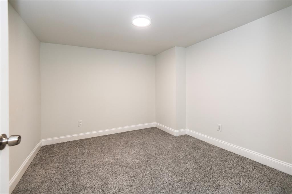 137 Jefferson Barracks Road St. Louis, MO 63125 - Photo 20 of 29 Gallery Image 20