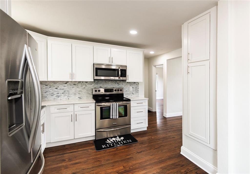 137 Jefferson Barracks Road St. Louis, MO 63125 - Photo 8 of 29 Gallery Image 8