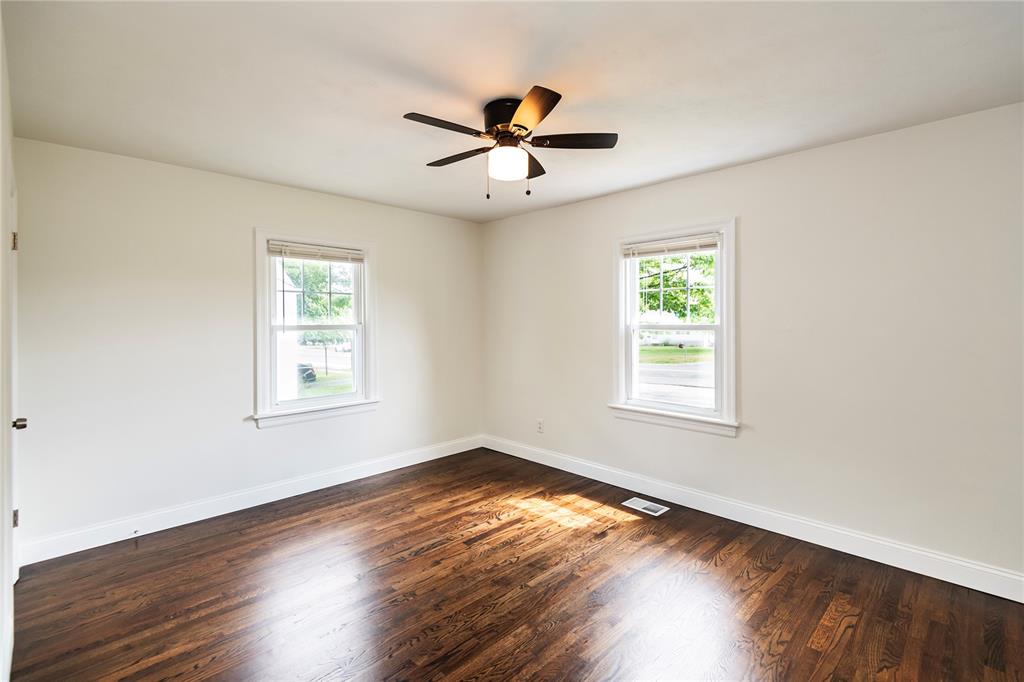 137 Jefferson Barracks Road St. Louis, MO 63125 - Photo 9 of 29 Gallery Image 9