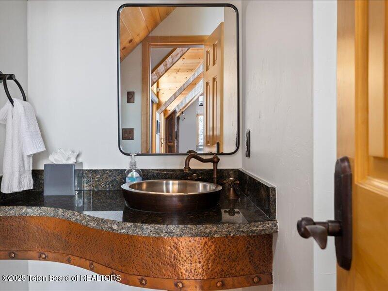 4325 Spring Violet Court Wilson, WY 83014 - Photo 6 of 15 16-4325 Spring Violet-16