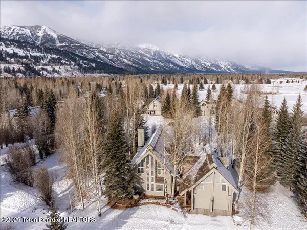 $6,495,000 | 4325 Spring Violet Court, Wilson, WY 83014