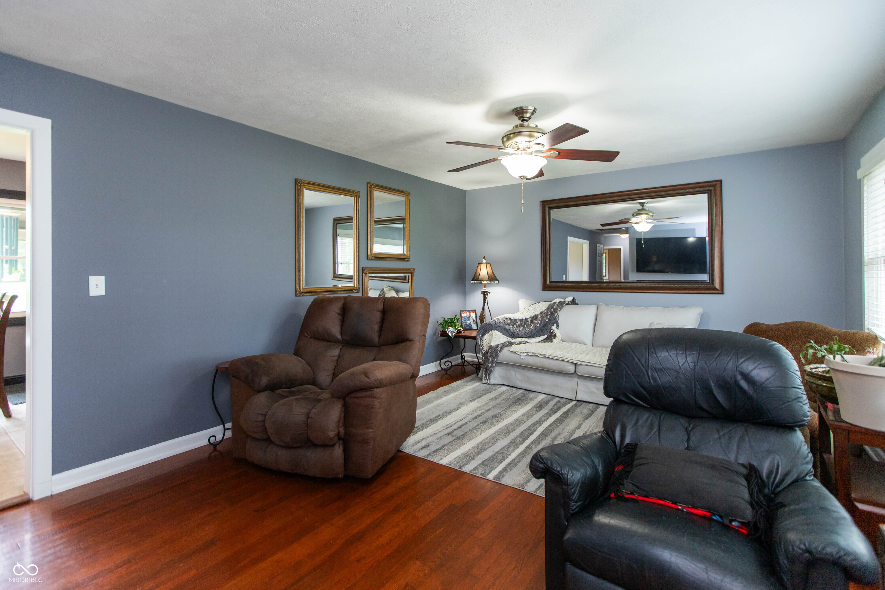 5421 Mendenhall Road Indianapolis, IN 46241 - Photo 3 of 19