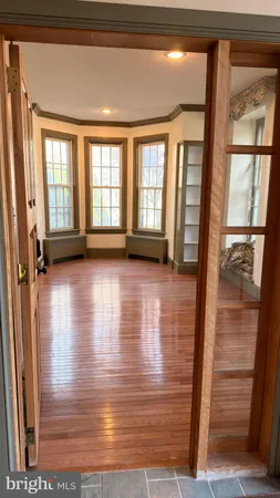 $1,100 | 28 West Main Street, Unit 1B, Elverson, PA 19520