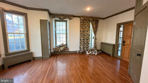 $1,100 | 28 West Main Street, Unit 1B, Elverson, PA 19520
