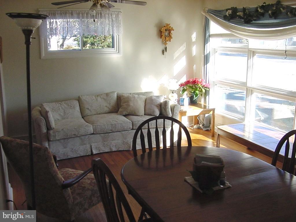2262 Manor Ridge Drive Lancaster, PA 17603 - Photo 4 of 17 Gallery Image 4