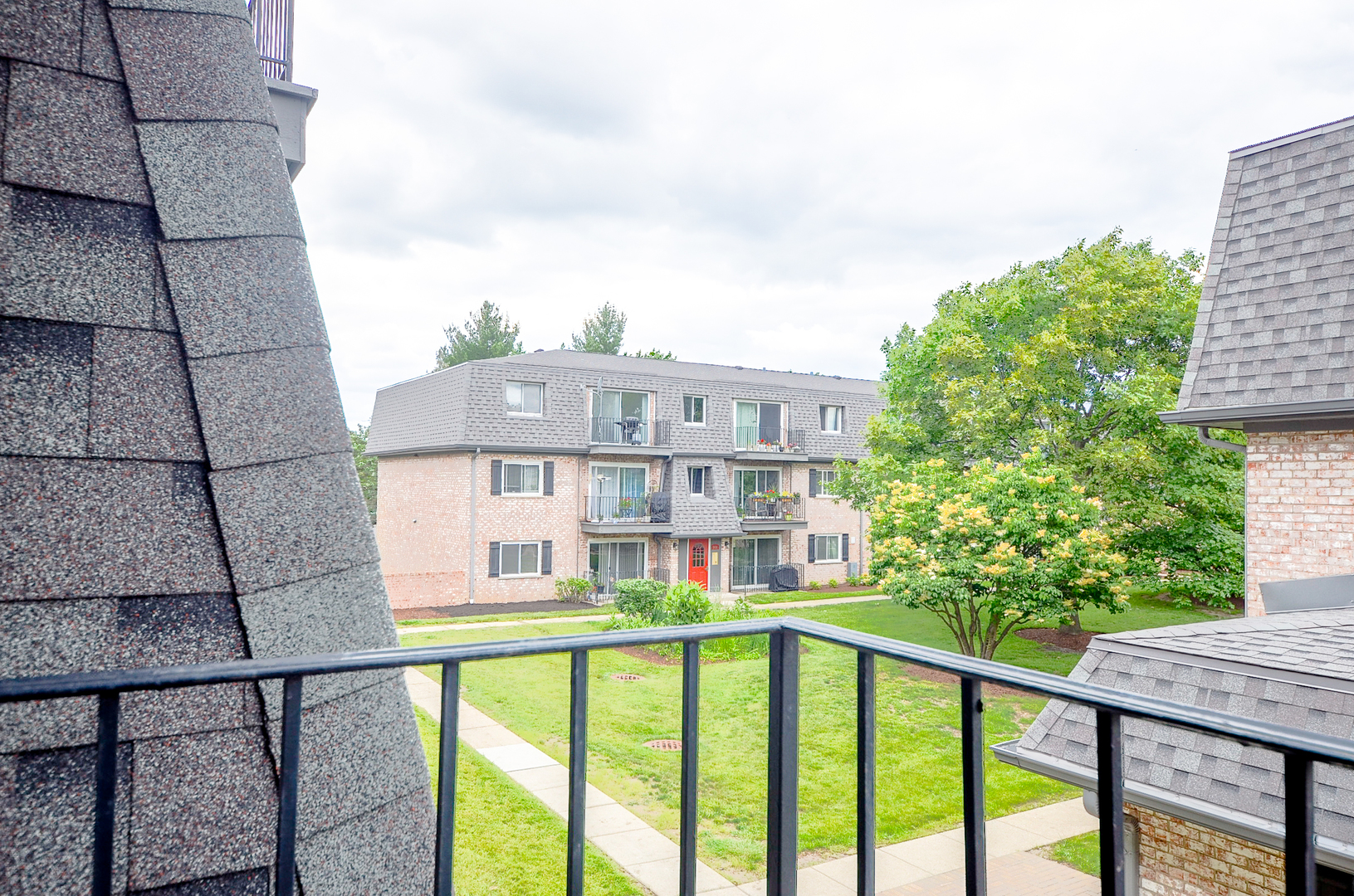 916 South Plum Grove Road, Unit 223 Palatine, IL 60067 - Photo 13 of 14