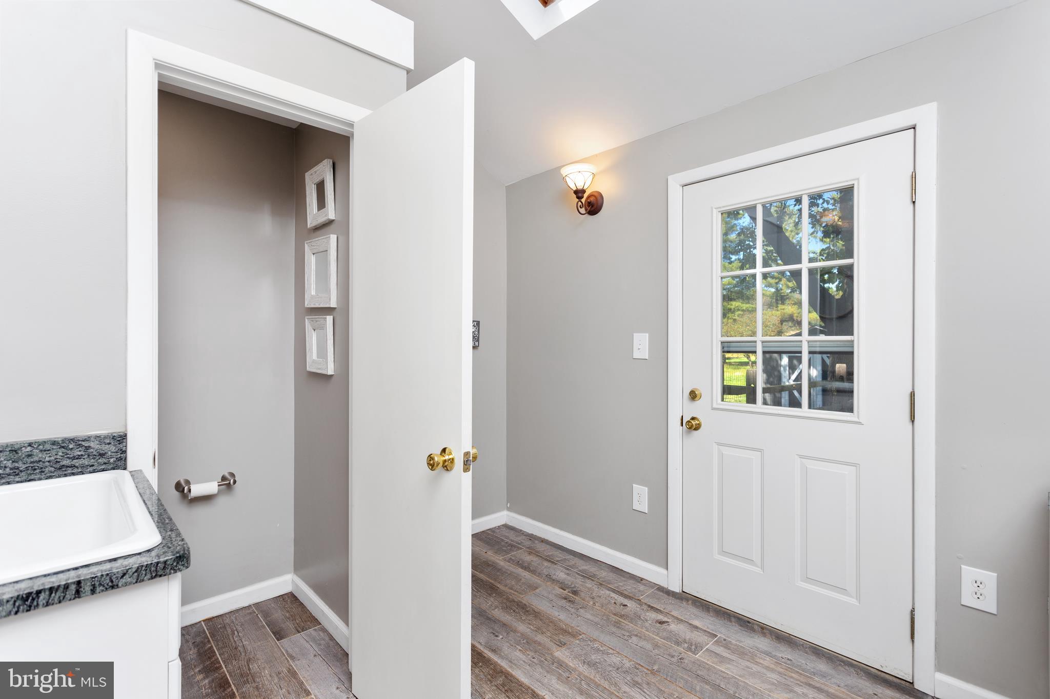 27 Woosamonsa Road Pennington, NJ 08534 - Photo 17 of 22
