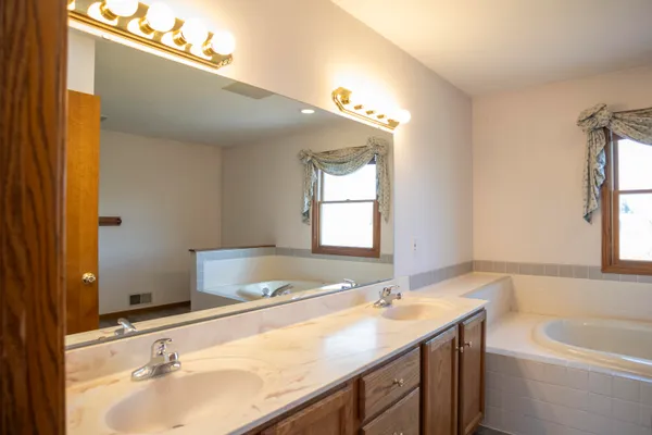 $459,000 | 11438 South 26th Street, Vicksburg, MI 49097