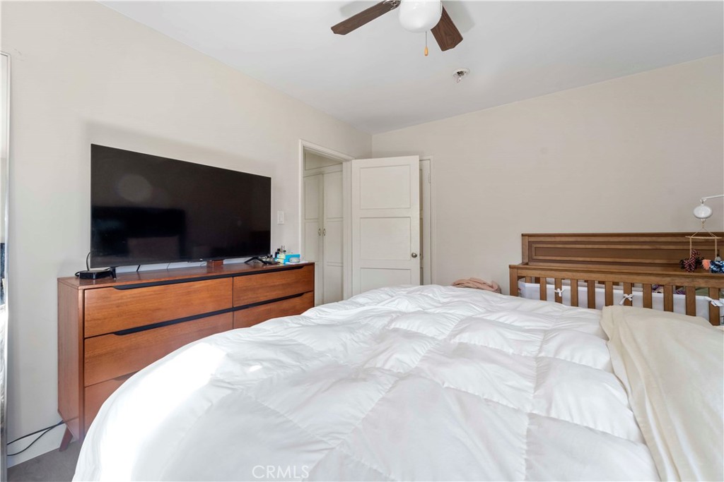 4051 Abourne Road, Unit D Los Angeles, CA 90008 - Photo 12 of 15