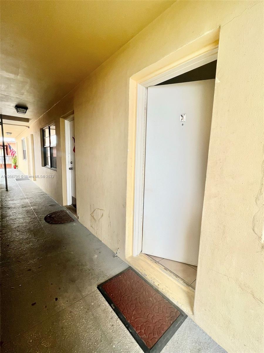4450 Ludlam Road, Unit X Miami, FL 33155 - Photo 2 of 15 Gallery Image 2