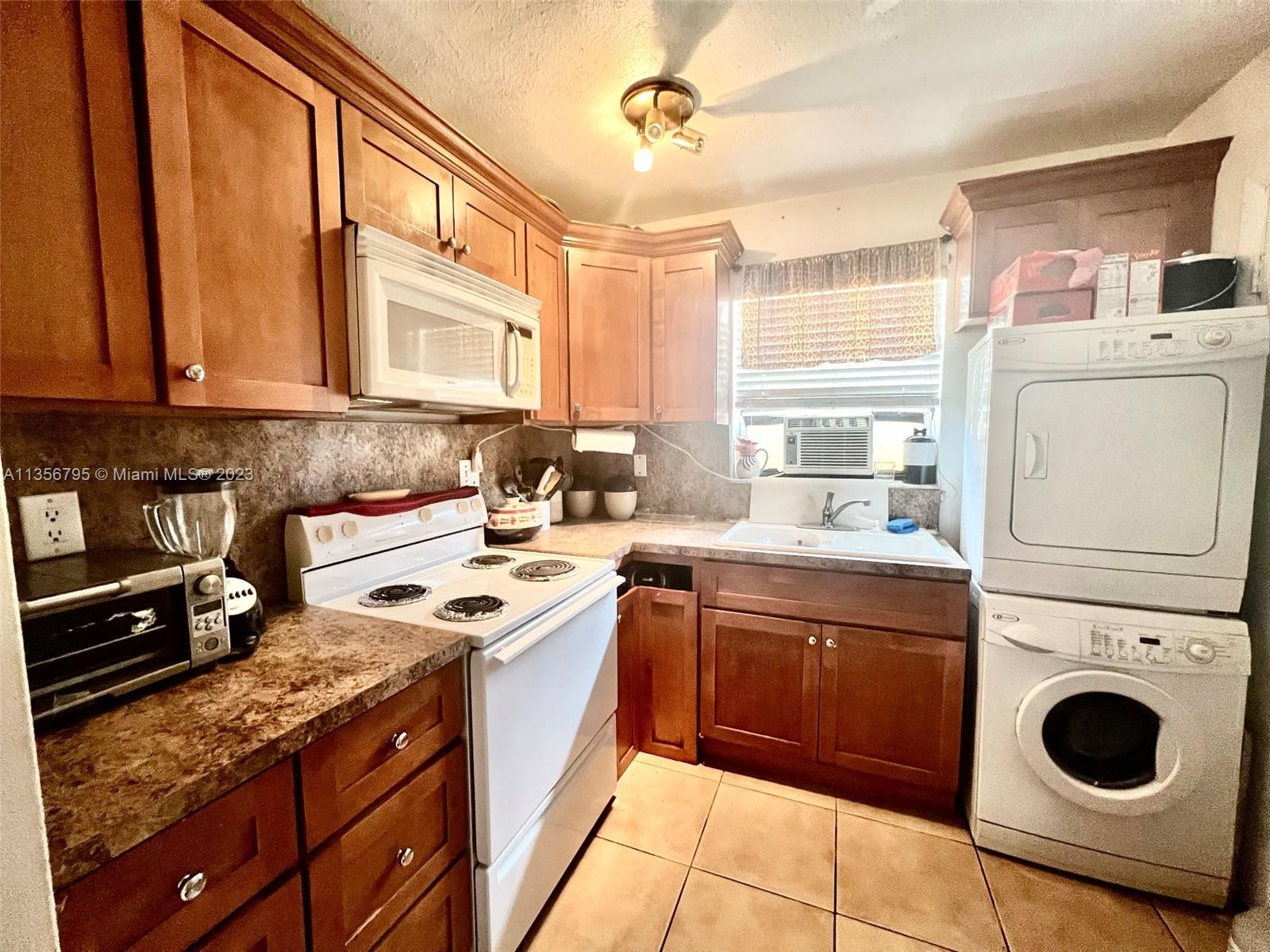 4450 Ludlam Road, Unit X Miami, FL 33155 - Photo 8 of 15 Gallery Image 8