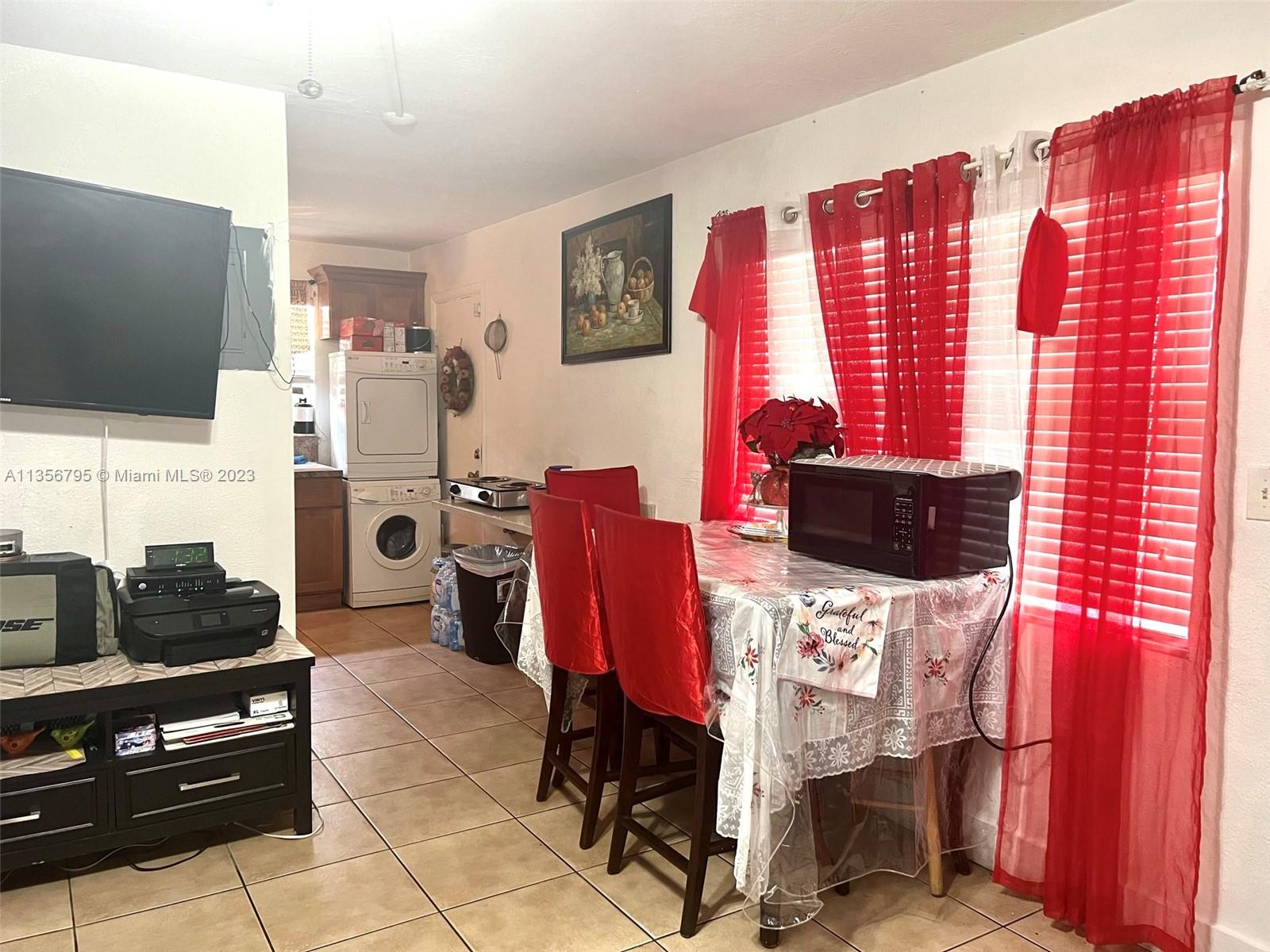 4450 Ludlam Road, Unit X Miami, FL 33155 - Photo 10 of 15 Gallery Image 10