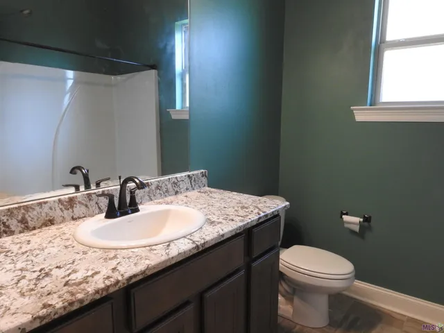 $2,200 | 151 Cesare Drive, Thibodaux, LA 70301