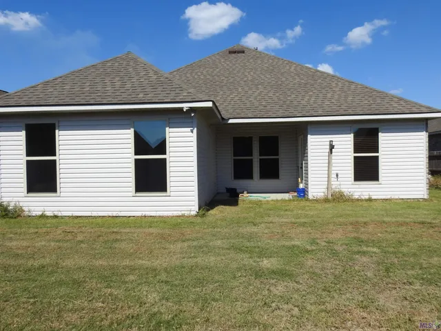 $2,200 | 151 Cesare Drive, Thibodaux, LA 70301