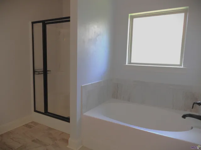 $2,200 | 151 Cesare Drive, Thibodaux, LA 70301