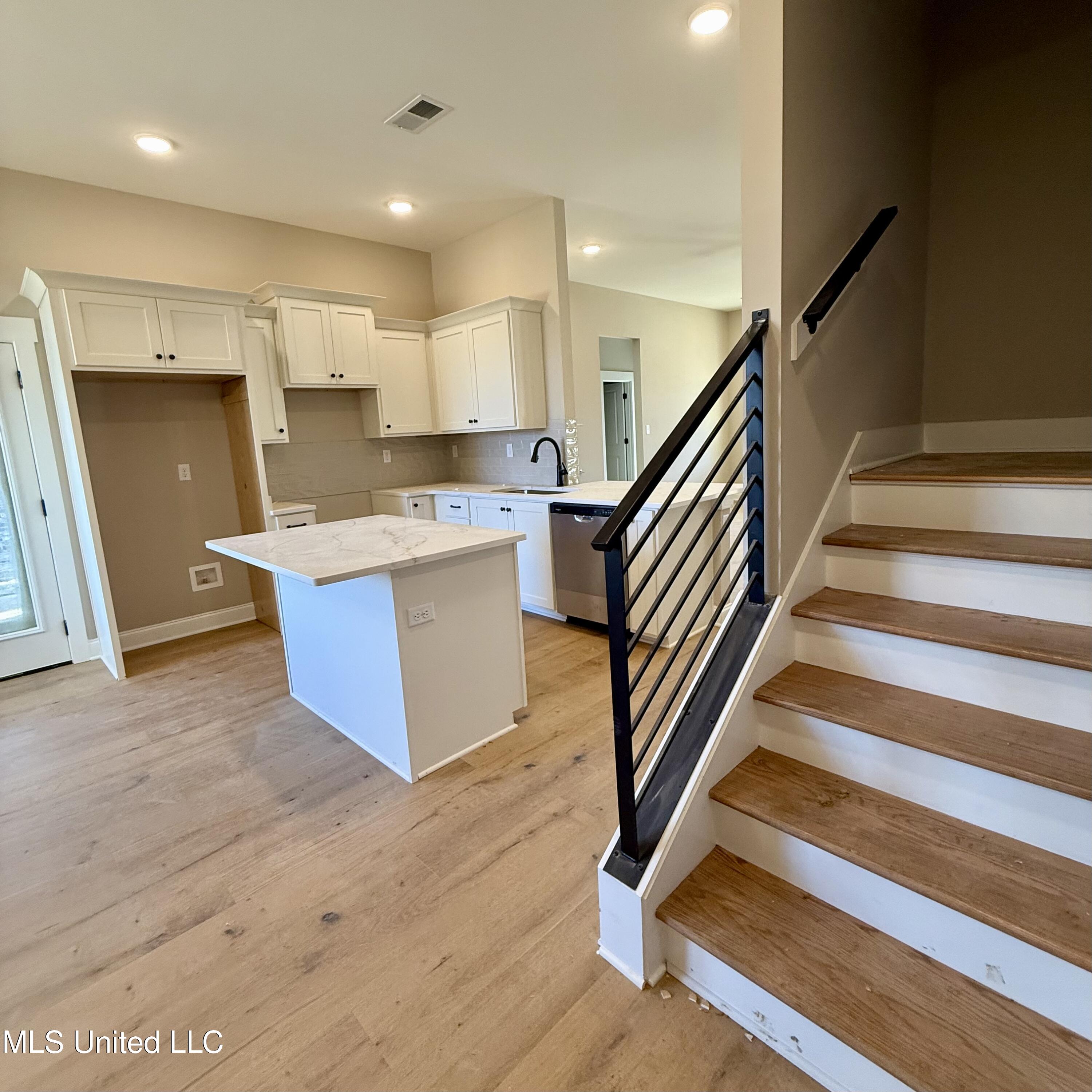 582 Bolivar Drive Nesbit, MS 38651 - Photo 11 of 13 Privet