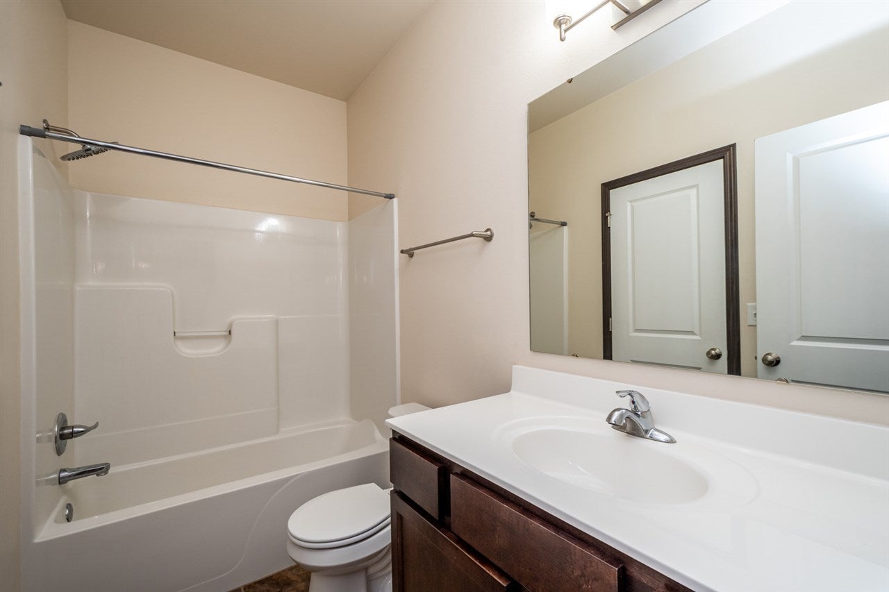 200 Prairie Rose Place Solon, IA 52333 - Photo 11 of 20 Gallery Image 11