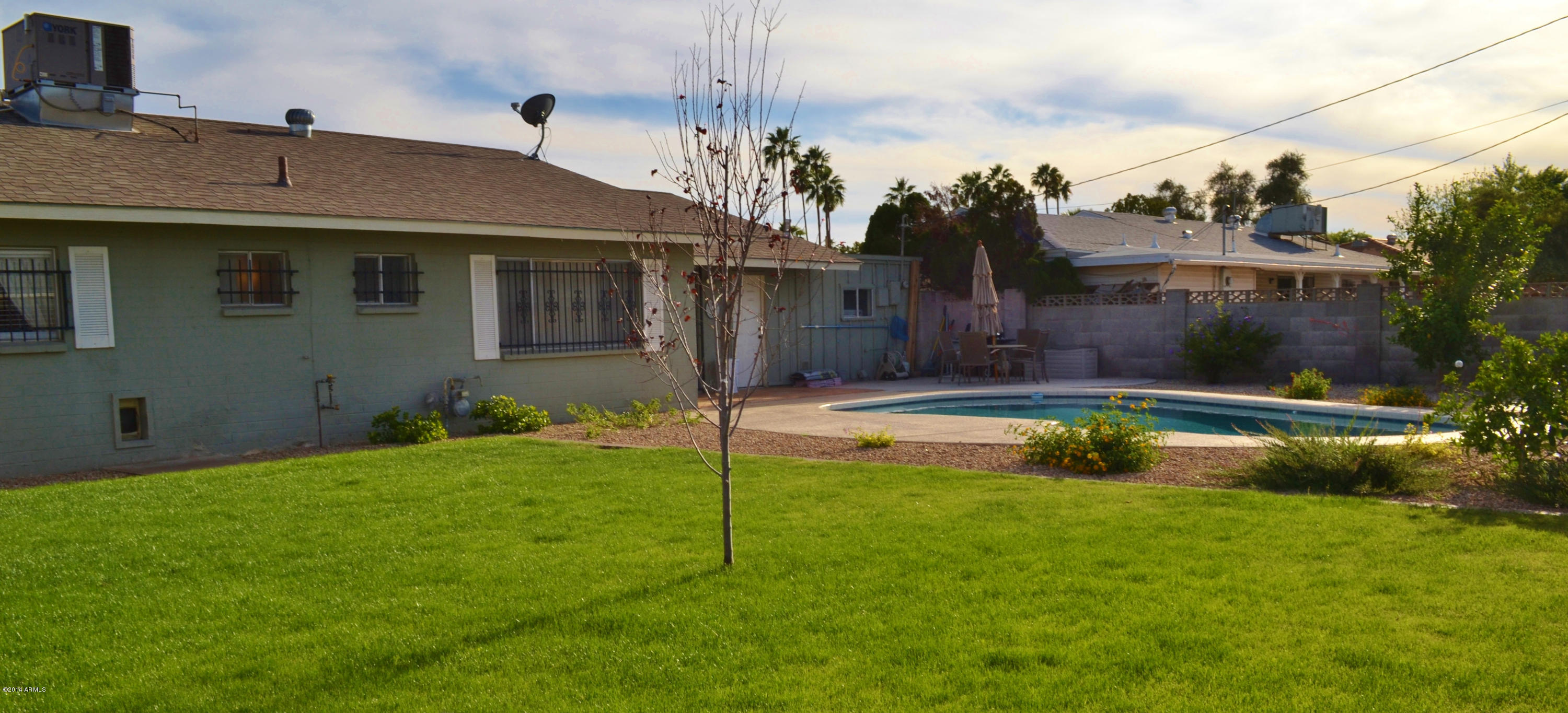 1510 West Ocotillo Road Phoenix, AZ 85015 - Photo 23 of 23 backyard