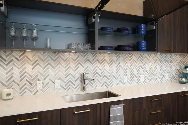 $3,000 | 123 Lexington Avenue, Unit 1210, San Antonio, TX 78205