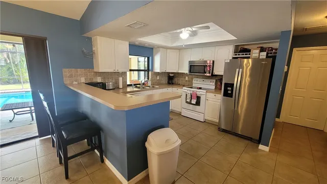 $3,500 | 1929 Northeast 2nd Terrace, Cape Coral, FL 33909