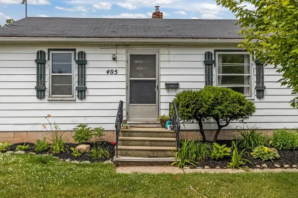 $224,900 | 405 Buchanan Street, Little Chute, WI 54140