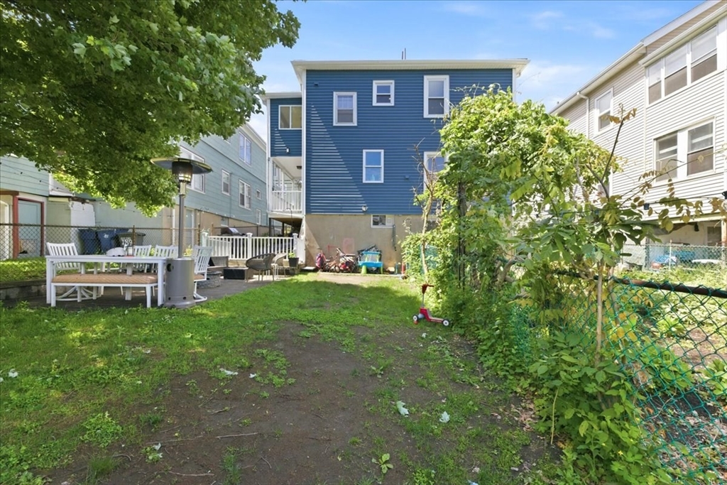 191-193 Cornell Street, Unit 2 Boston, MA 02131 - Photo 37 of 40