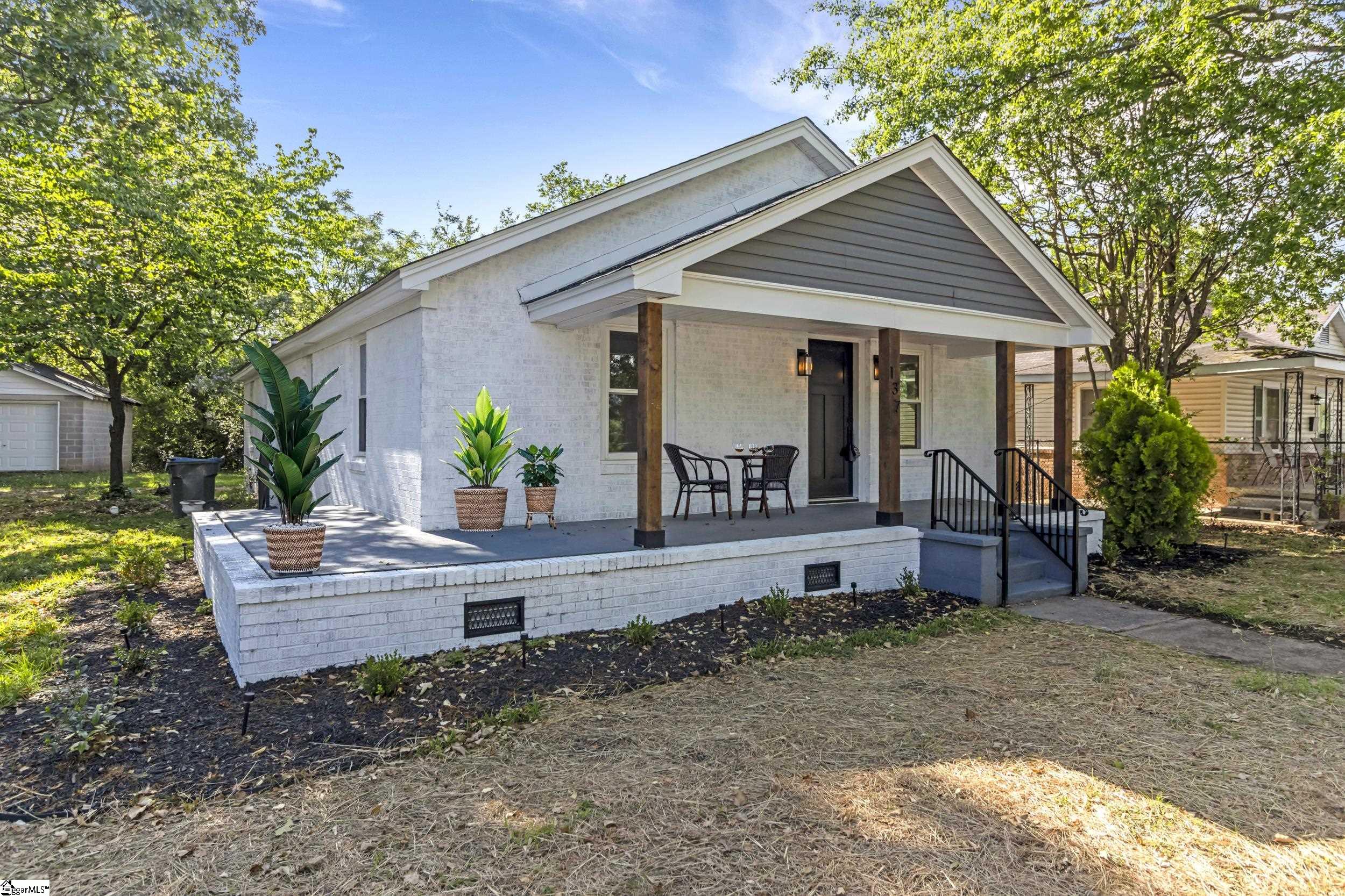 137 Forest Street Greer, SC 29650 - Photo 2 of 49