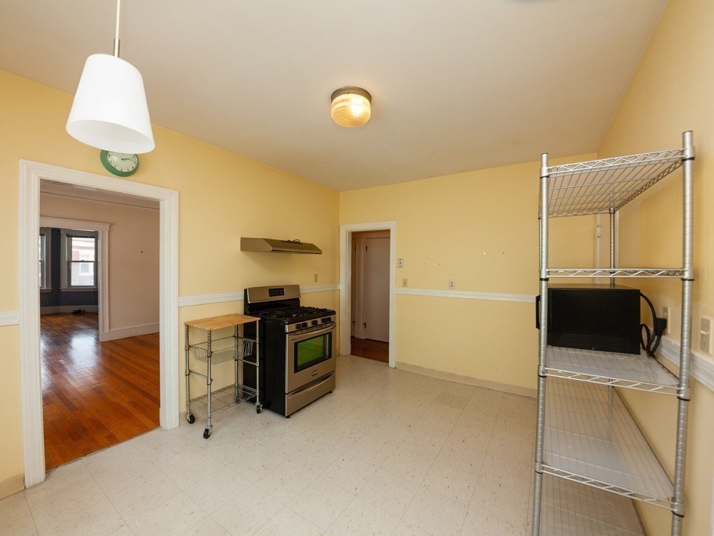 27 Ransom Road Boston, MA 02135 - Photo 12 of 38 Gallery Image 12